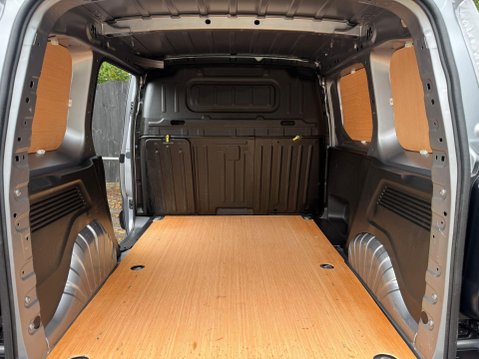 Peugeot Partner BLUEHDI PROFESSIONAL PREMIUM L1 36