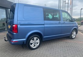 Volkswagen Transporter T32 TDI KOMBI HIGHLINE BMT 11