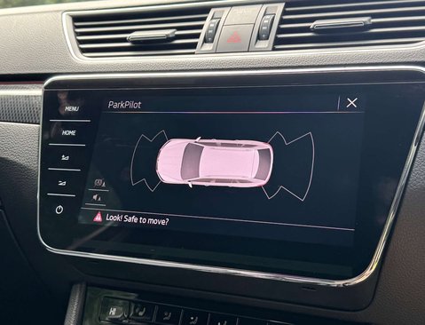 Skoda Superb 2.0 Superb SportLine+ TDI Semi-Auto 5dr 29