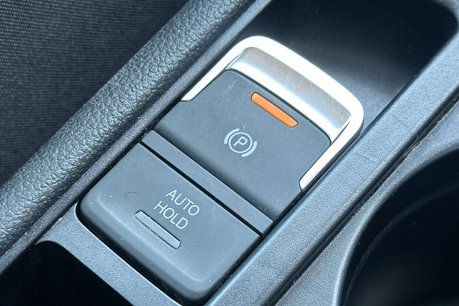 Volkswagen Touran 2.0 TDI SE MPV 5dr Diesel Manual Euro 6 (s/s) (150 ps) 36