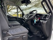 Iveco Daily 70C18V Welfare Unit - Tail Lift / Toilet / 7 Seats / Air Con 19