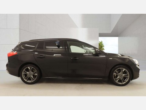 Ford Focus 1.0 Focus ST-Line 5dr 5