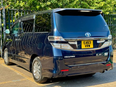 Toyota Vellfire Hybrid ZR G Edition 36