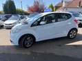 Kia Venga 1.4 EcoDynamics SR7 Euro 5 (s/s) 5dr 11