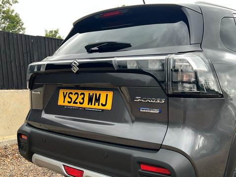 Suzuki S-Cross ULTRA BOOSTERJET ALLGRIP MHEV 12