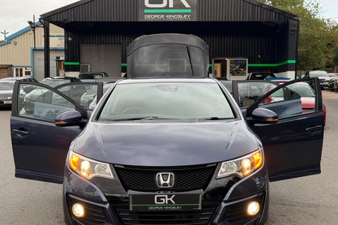 Honda Civic I-VTEC SE PLUS NAVI AUTOMATIC - ONE LADY OWNER - REVERSE CAMERA 18