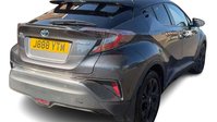 Toyota C-HR 1.8 VVT-h Dynamic SUV 5dr Petrol Hybrid CVT Euro 6 (s/s) (122 ps) 3