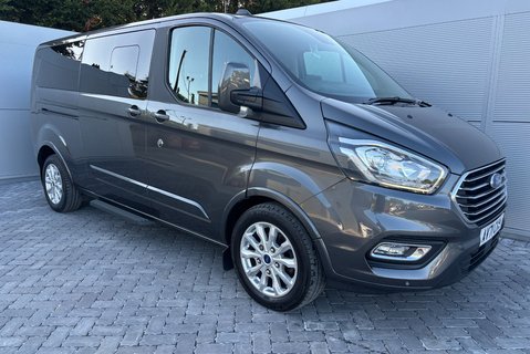 Ford Tourneo Custom 320 130 ps Titanium L2 9 Seater - Automatic 6