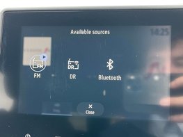 Renault Clio 1.0 Clio Iconic Bose TCe 5dr 32