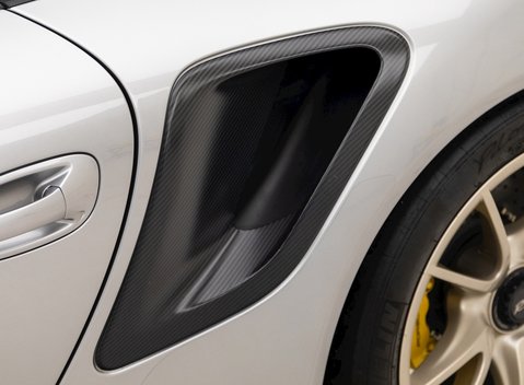 Porsche 911 (997) GT2 RS 25