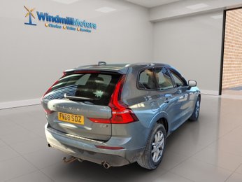 Volvo XC60 2.0 D4 Momentum SUV 5dr Diesel Auto AWD Euro 6 (s/s) (190 ps)