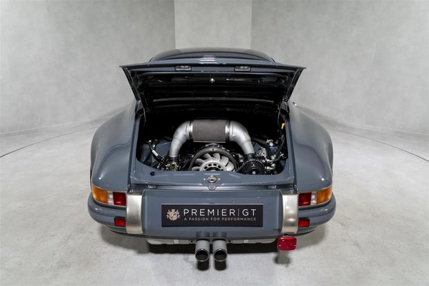 Porsche 911 SINGER 911 CLASSIC ' THE SUSSEX COMMISSION' 5