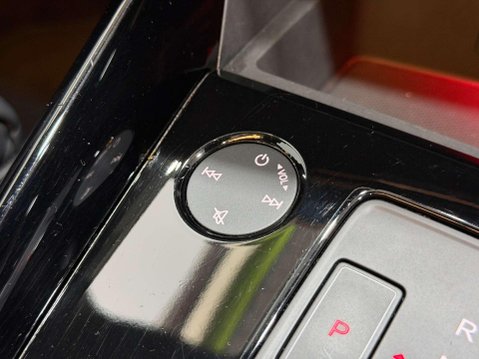 Audi RS3 2.5 TFSI Vorsprung Saloon 4dr Petrol S Tronic quattro Euro 6 (s/s) (400 ps) 25