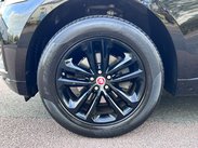 Jaguar F-Pace 2.0 D180 R-Sport Auto AWD Euro 6 (s/s) 5dr 57