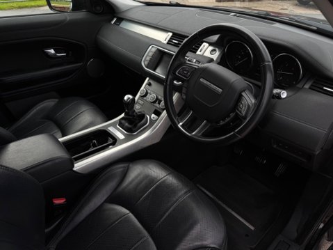 Land Rover Range Rover Evoque 2.0 eD4 SE Tech FWD Euro 6 (s/s) 5dr 15