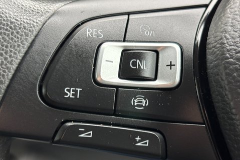 Volkswagen Crafter CR35 140 ps Tdi L3 H2 Trendline Panel Van - Rear Camera 28