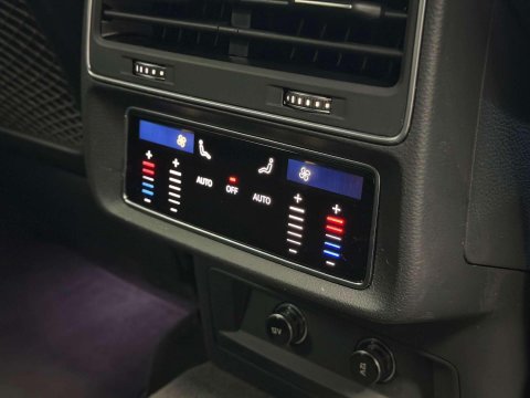 Audi SQ7 4.0 TFSI V8 Black Edition SUV 5dr Petrol Tiptronic quattro Euro 6 (s/s) (50 52