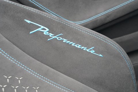 Lamborghini Huracan LP 640-4 PERFORMANTE SPYDER 16