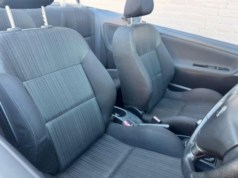 Peugeot 207 1.6 VTi Allure Euro 5 2dr 10