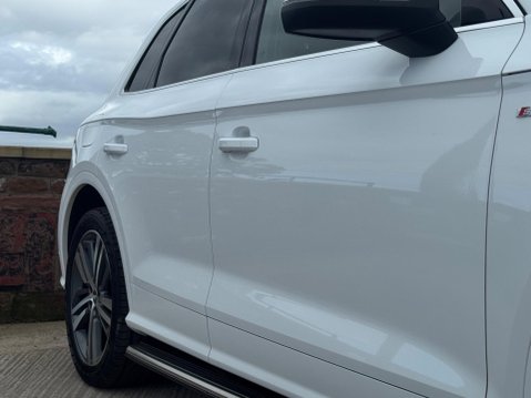 Audi Q5 2.0 TDI 40 S line S Tronic quattro Euro 6 (s/s) 5dr 7