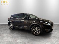 Nissan Qashqai 1.3 DIG-T MHEV N-Connecta SUV 5dr Petrol Hybrid Manual Euro 6 (s/s) (140 ps