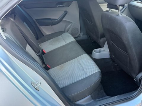 SEAT Toledo 1.2 TSI SE Euro 5 (s/s) 5dr (Nav) 6