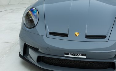 Porsche 911 GT3 Touring (992) 28