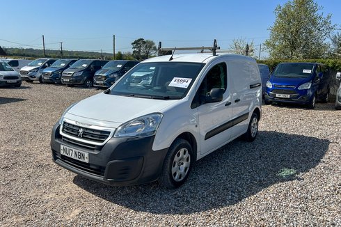 Peugeot Partner SWB L1H1 Low Roof Professional Air Con EURO 6 NO V