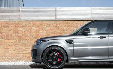 Land Rover Range Rover Sport 5.0 SVR 26