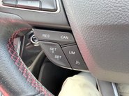 Ford Kuga ST-LINE TDCI 25