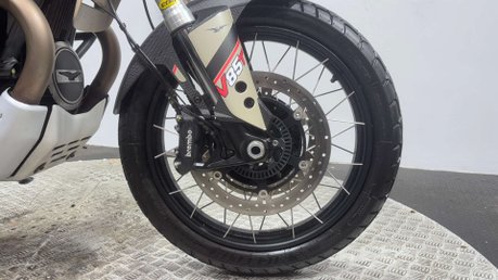 Moto Guzzi V85 TT 850 2021 ONLY 11K HISTORY FULL LUGGAGE ADVENTURE BIKE 40