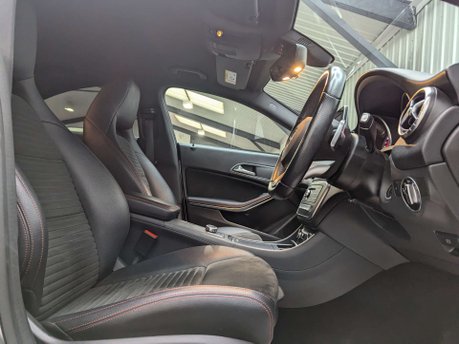 Mercedes-Benz CLA Class 1.6 CLA 180 AMG Line Auto 4dr 52