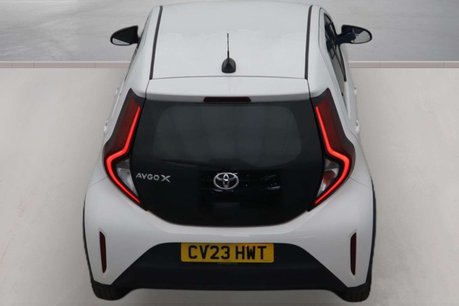 Toyota Aygo X 1.0 VVT-i Pure Hatchback 5dr Petrol x-shift Euro 6 (s/s) (72 ps) 10