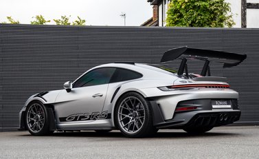 Porsche 911 GT3 RS (992) 4