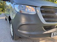 Mercedes-Benz Sprinter 319 Cdi Premium - with In-Built Bed + Diesel Heater 27