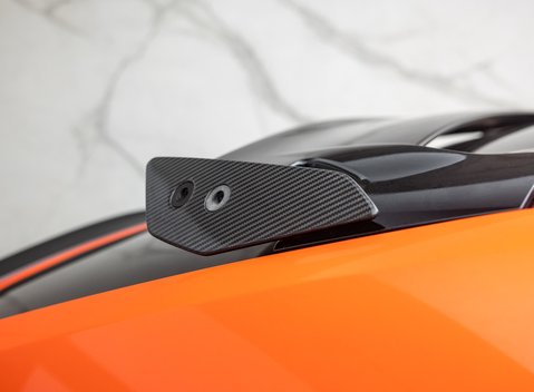 Lamborghini Urus PERFORMANTE 58