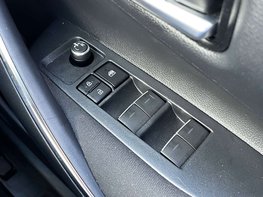 Toyota Corolla 1.8 Corolla Icon HEV CVT 5dr 58