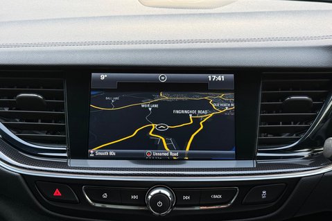 Vauxhall Insignia SRI VX-LINE NAV AUTOMATIC - REVERSE CAMERA -20 INCH ALLOYS 36