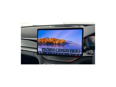 BYD Seal U 1.5 DM-i PHEV AWD Design Auto 13