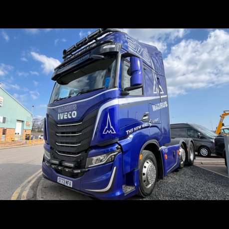 New IVECO S-Way MagIrus added to demonstrator fleet