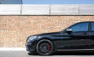 Mercedes-Benz S Class S65 L 31