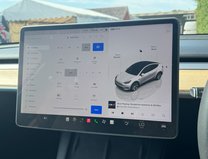 Tesla Model Y (Dual Motor) Long Range SUV 5dr Electric Auto 4WDE (384 bhp) 18