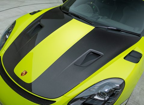 Porsche Cayman GT4 RS (718) 31