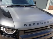 Land Rover Defender 110 2026 HARD TOP 350 X-DYNAMIC HSE REAR SEATS MATT PPF CARBON PPF BONET  13