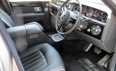 Rolls-Royce Phantom 11