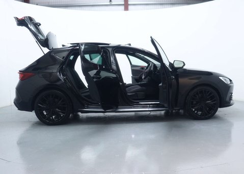 Cupra Leon 1.4 eHybrid 12.8kWh VZ2 Design Edition Hatchback 5dr Petrol Plug-in Hybrid 65