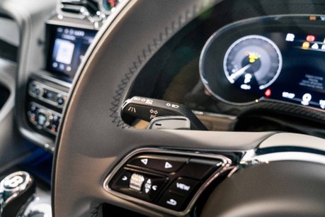 Bentley Bentayga V8 S. NOW SOLD. SIMILAR REQUIRED. PLEASE CALL 01903 254800. 25