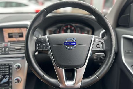 Volvo XC60 2.4 D4 SE Lux Nav SUV 5dr Diesel Auto AWD Euro 6 (s/s) (190 ps) 23