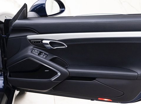 Porsche 911 Carrera S Cabriolet (991.2) 21