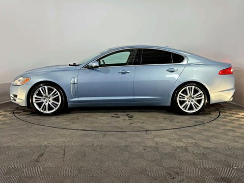 Jaguar XF V6 PORTFOLIO 6